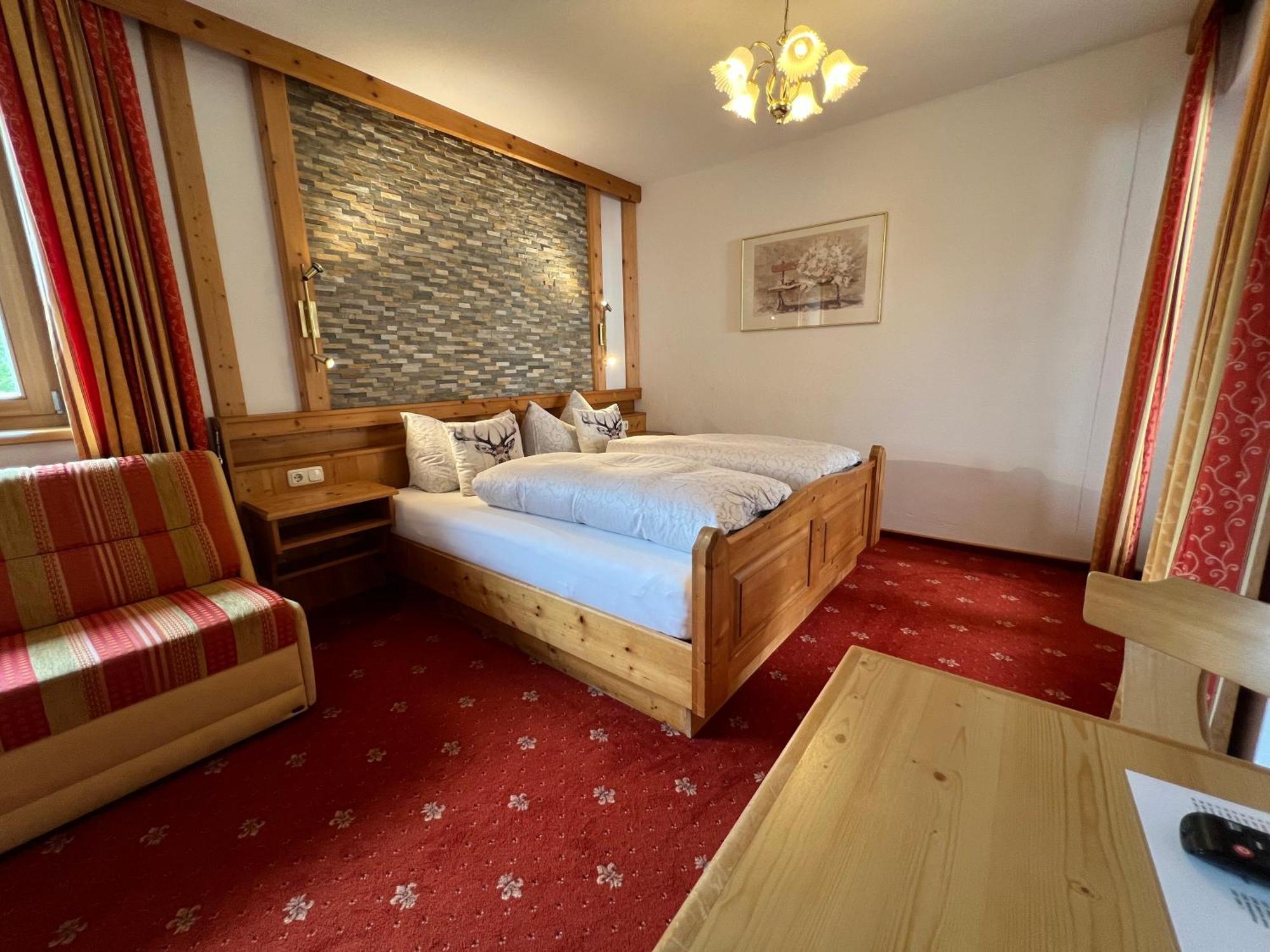 Hotel Garni Gafluna Sankt Anton am Arlberg Exteriör bild
