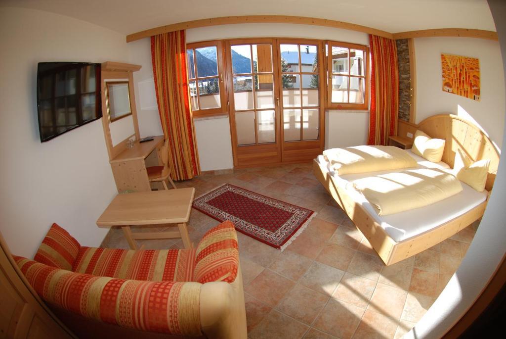 Hotel Garni Gafluna Sankt Anton am Arlberg Exteriör bild